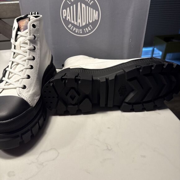 Palladium Women’s Revolt Hi TX Platform Boot in Star White - 97242-116-M Size 10 - Picture 8 of 11